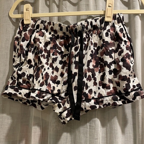 Target Cheetah print pajamas from - Picture 4 of 5